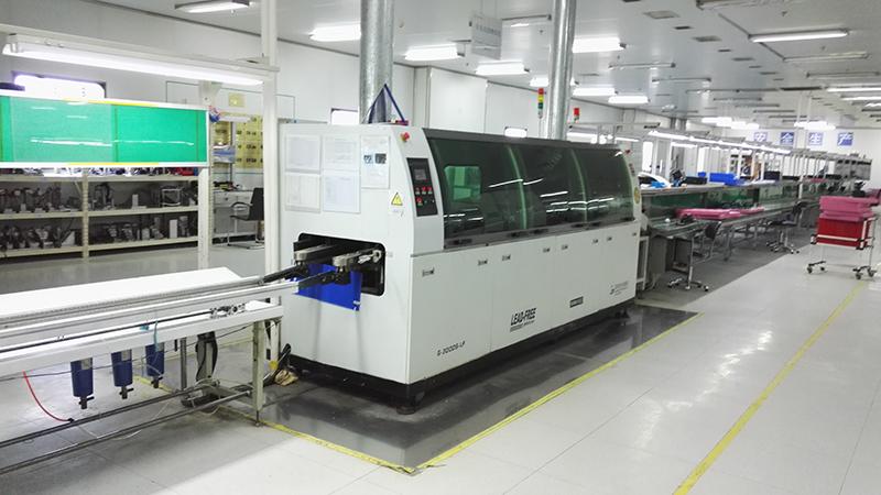  PCBA加工厂使用助焊剂在波峰焊中的作用