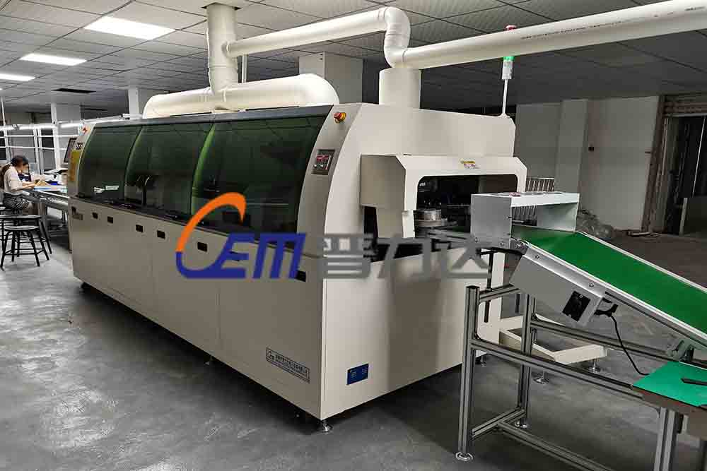 波峰焊接焊不上锡是什么原因呢？