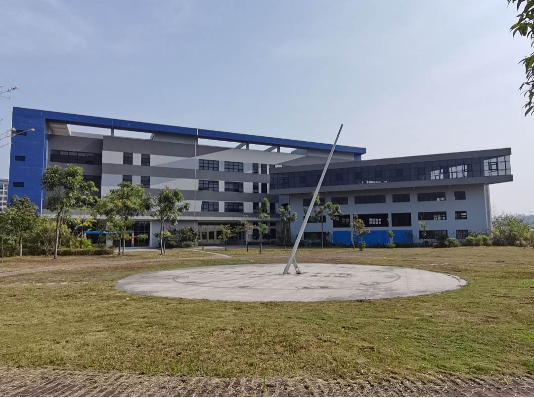 香港晶体旗下大陆子公司研创科技（惠州）采购我司大香蕉大香蕉在线三台八温区香蕉视频下载污，用于晶体振荡器烤胶固化用